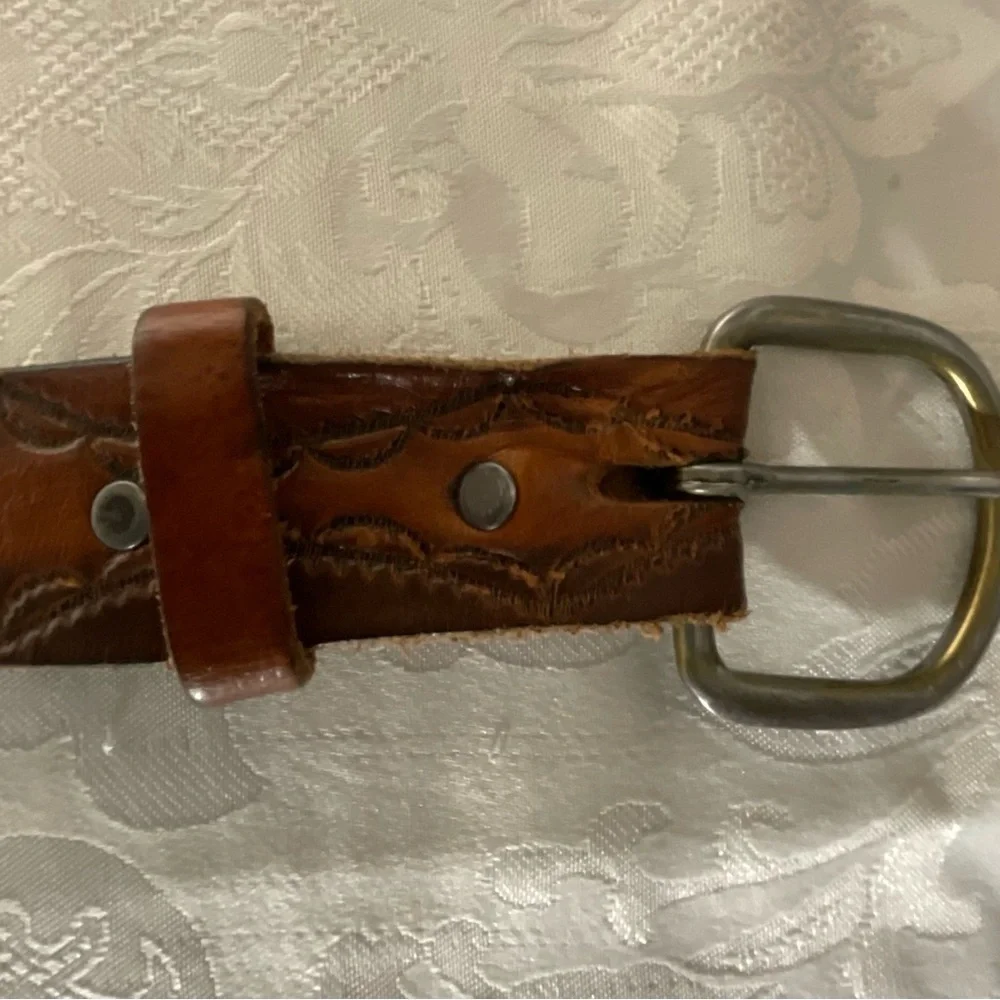 Vintage Genuine Leather Men's Belt Light Brown  Embossed Pattern  51” Long
